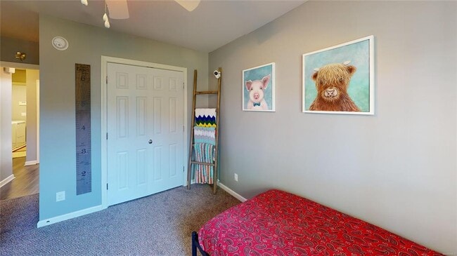 Building Photo - 1067 E Poplar St