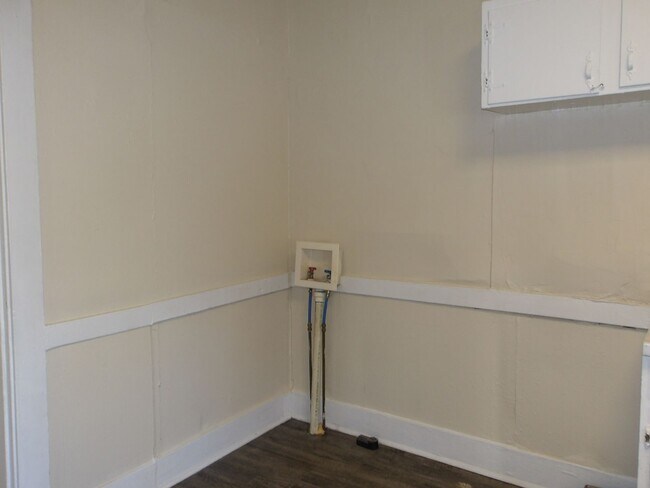 Building Photo - 538 N 26th St