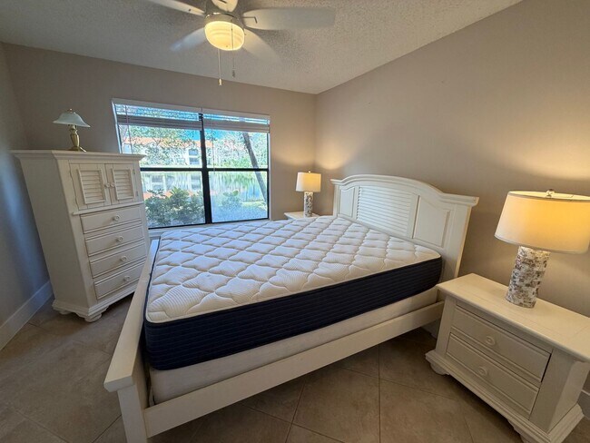 Building Photo - 2094 Arbour Walk Cir