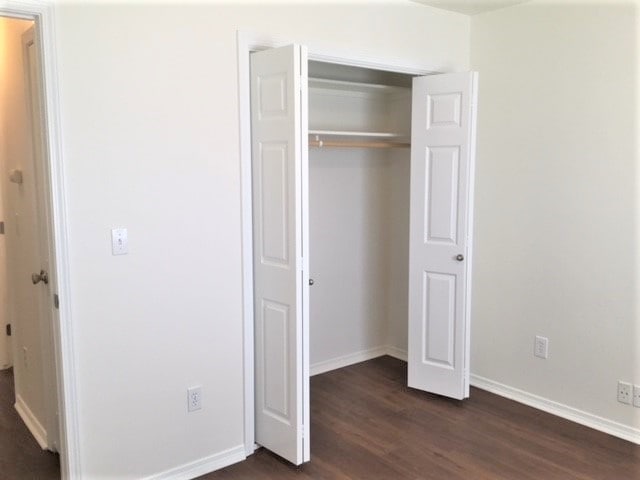 Building Photo - 1057 W Eider Dr