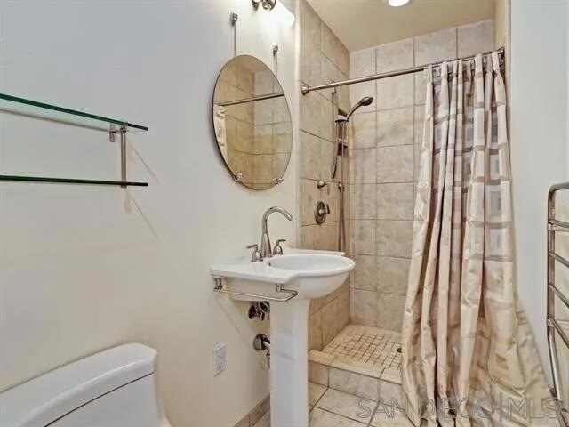 Building Photo - 440 San Antonio Ave