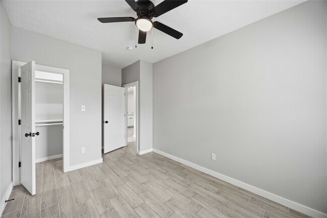 Building Photo - 426 New Mexico St