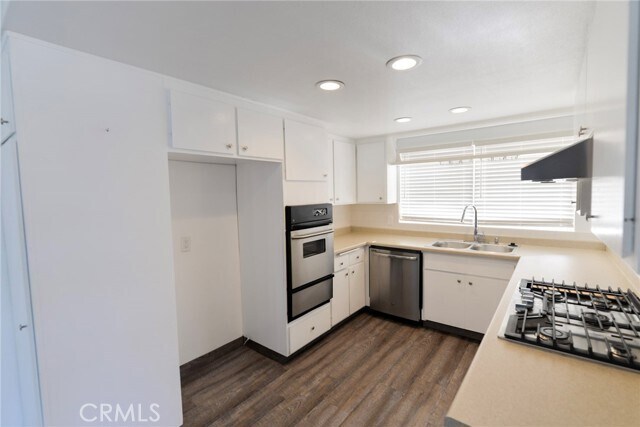 Building Photo - 256 Avenida Lobeiro