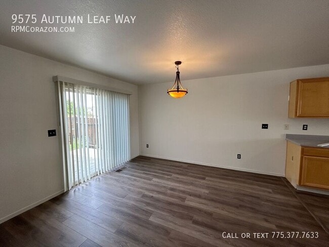 Building Photo - 9575 Autumn Leaf Way