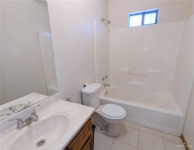 Building Photo - 301 Jessica Jane Ave
