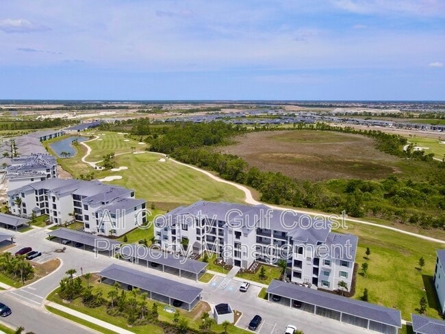 Building Photo - 12240 Wellen Golf St