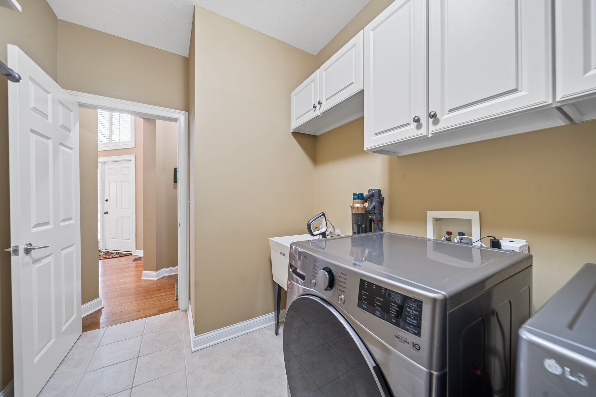 Building Photo - 4939 Stonehaven Dr