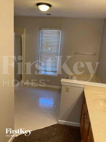 Building Photo - 4251 Steffan Woods Cove