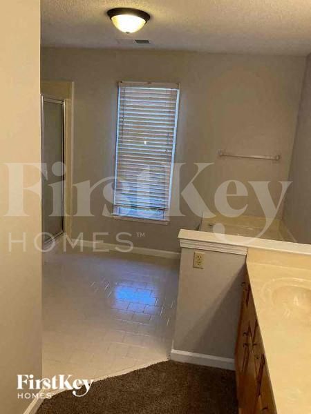 Building Photo - 4251 Steffan Woods Cove