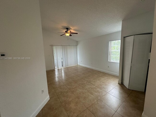 Building Photo - 2881 N Oakland Forest Dr