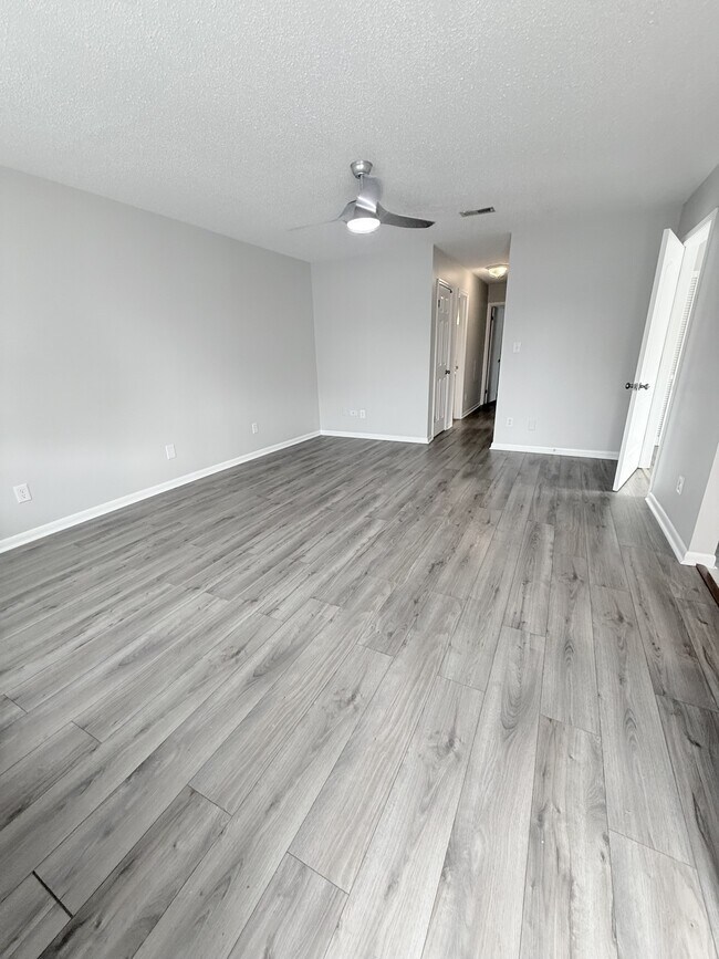 Building Photo - 1301 Turkey Ridge Rd