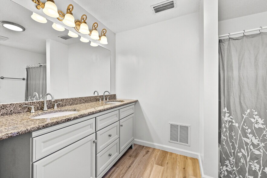 Master Bathroom - 343 Spring Ave