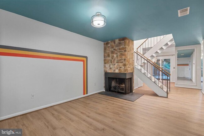 Building Photo - 11330 Headlands Ct