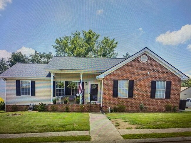 Primary Photo - BEAUTIFUL SINGLE FAMILY HOME