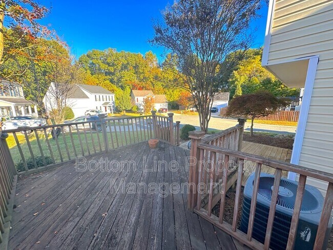 Building Photo - 131 Camforth Dr