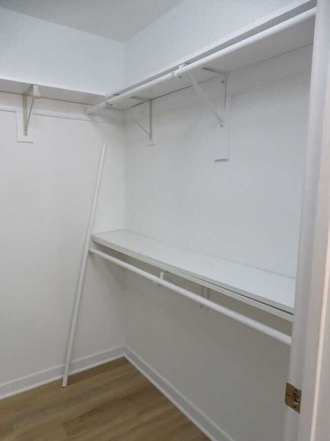 Building Photo - Petersburg Virginia