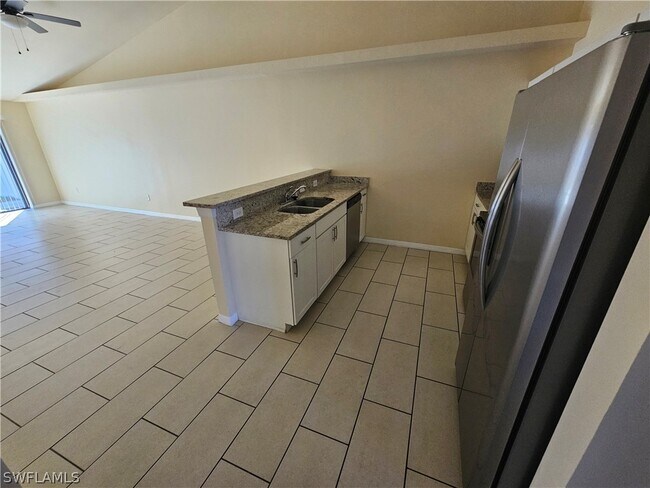 Building Photo - 1622 SW 33rd St