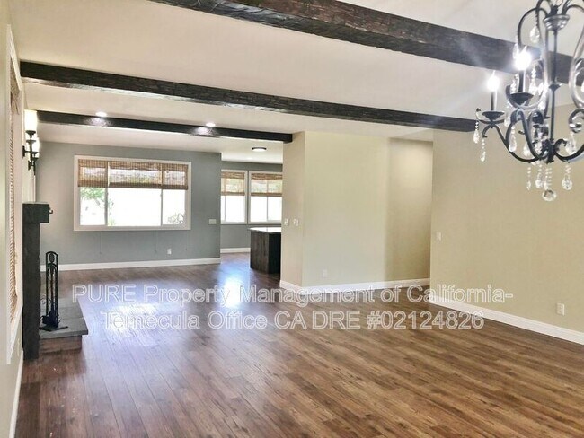 Building Photo - 38233 Augusta Dr