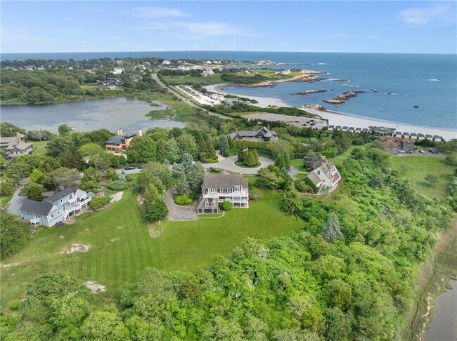 Building Photo - 21 Ocean Heights Rd