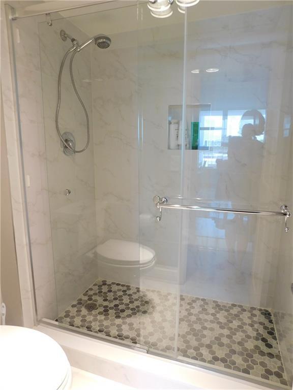 Building Photo - 1620 S Ocean Blvd