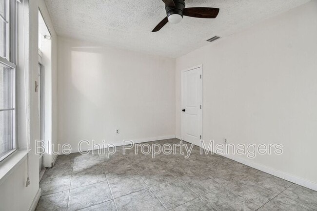 Building Photo - 43 Aegean Ave