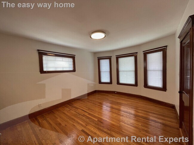 Building Photo - 3 Edgar Ct