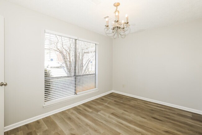 Building Photo - 8866 Wellston Ct