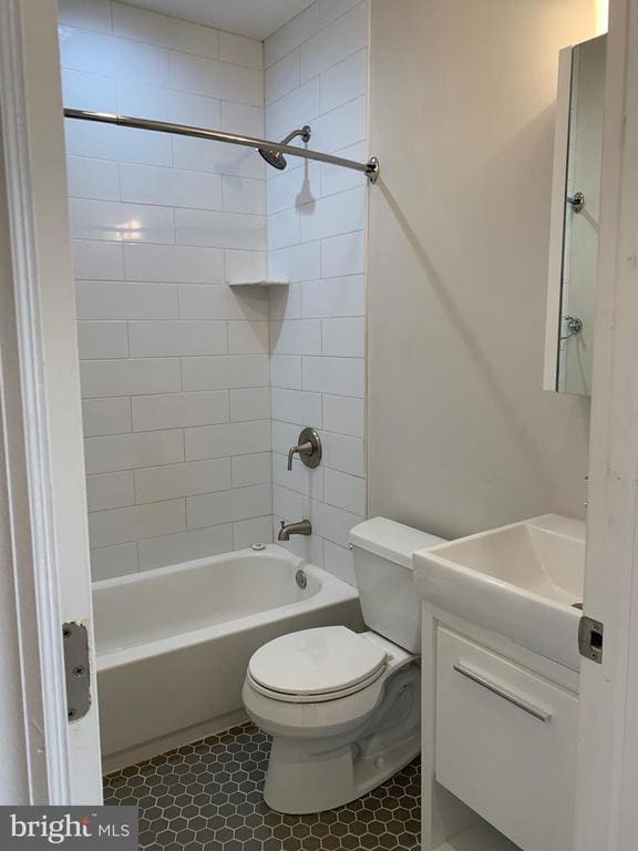 Building Photo - 2923 W Thompson St