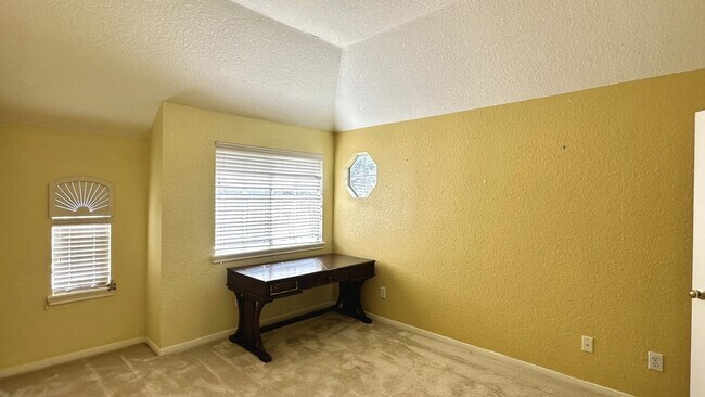 Building Photo - 158 Prairie Dawn Cir