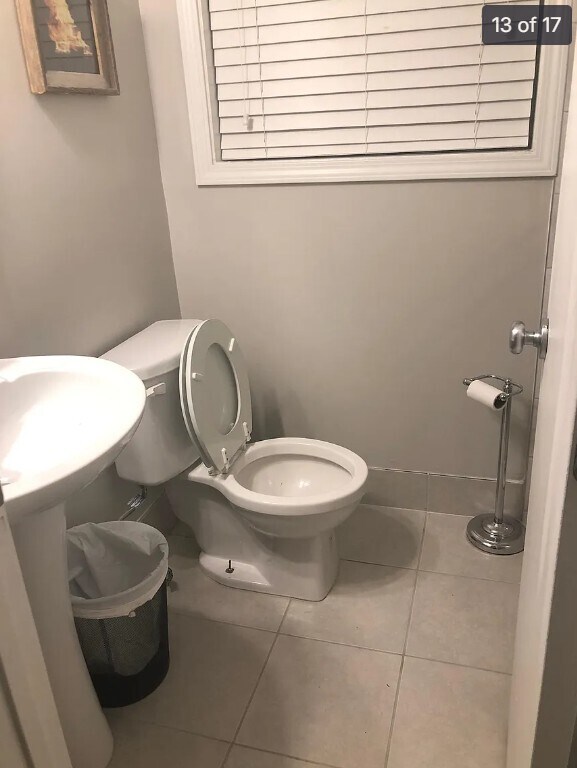 Building Photo - 2342 Cortez Way NE