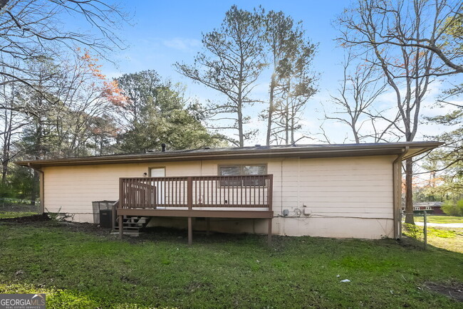 Building Photo - 3024 Kingston Ct