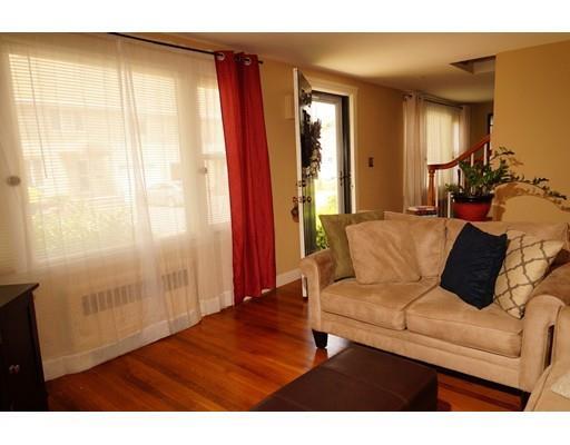 Building Photo - 13 Munroe Ave