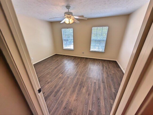 Building Photo - 19023 Cloyanna Ln