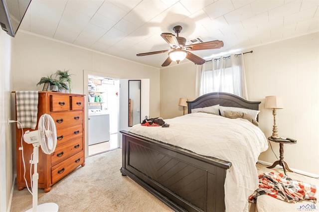 Building Photo - 601 Poplar St