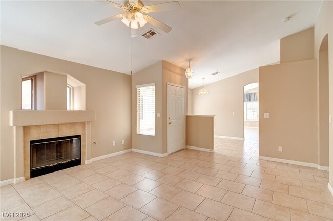 Building Photo - 844 Rainbow Rock St