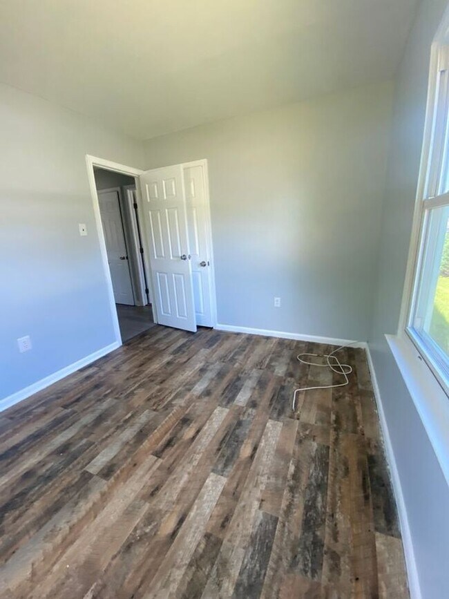 Building Photo - Welcome Home