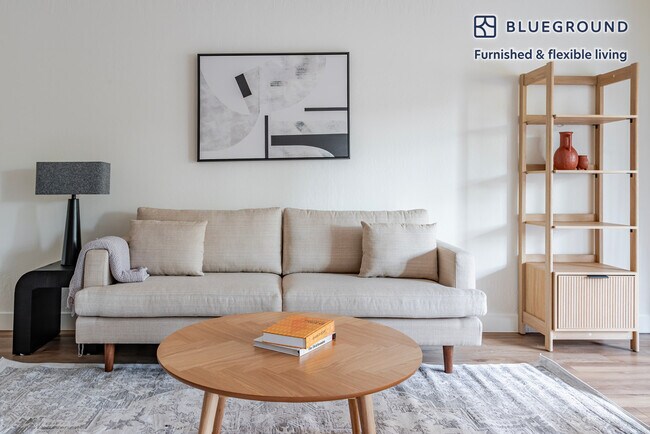 Building Photo - 20200 Lucille Ave