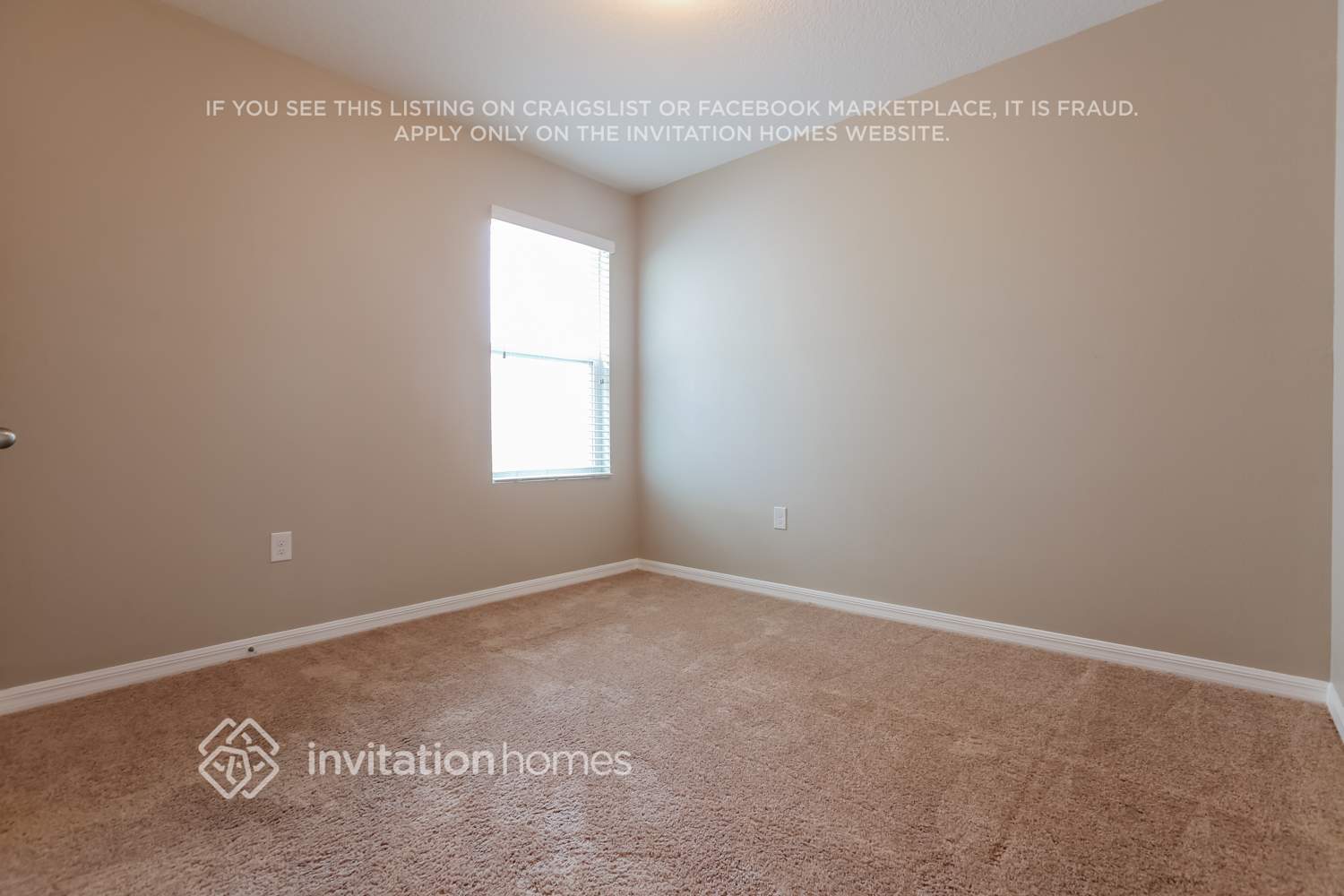 Building Photo - 4045 Lindever Ln