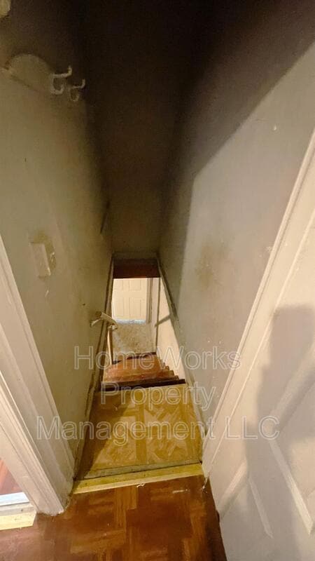 Building Photo - 317 S Mount St