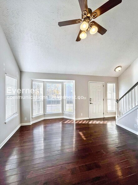 Building Photo - 2073 Upland Dr