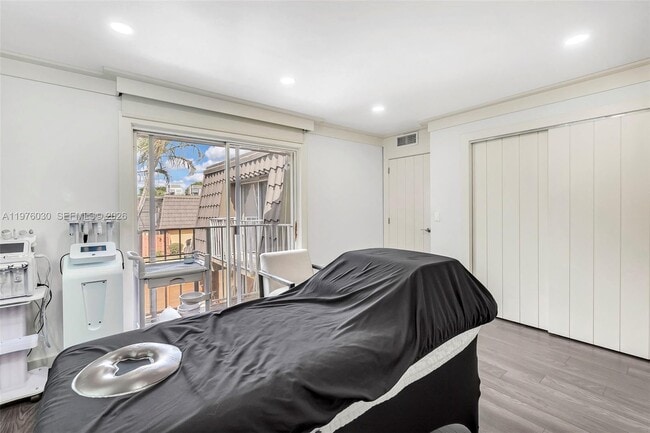 Building Photo - 22168 Boca Rancho Dr