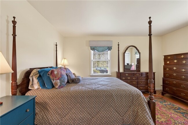 Building Photo - 3862 State St