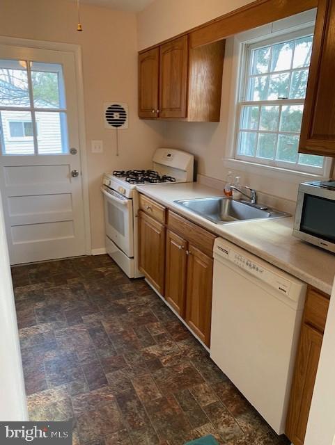 Building Photo - 2503 Lakewood Ct
