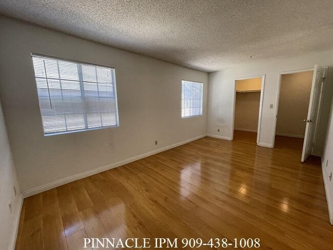 Building Photo - 745 Camino Real Ave #C