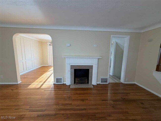 Building Photo - 6315 Charles Ave