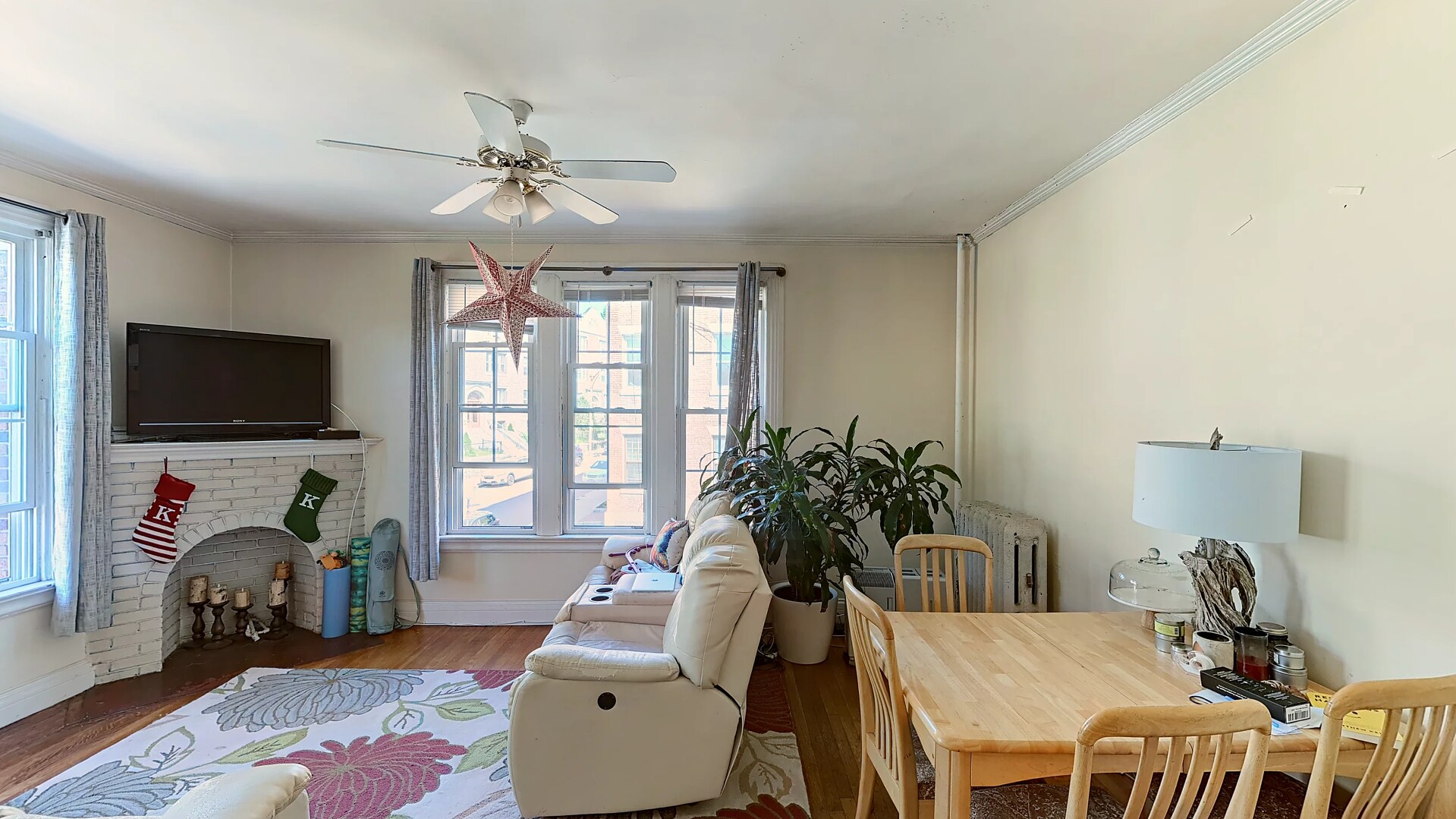 Building Photo - 133 Glenville Ave