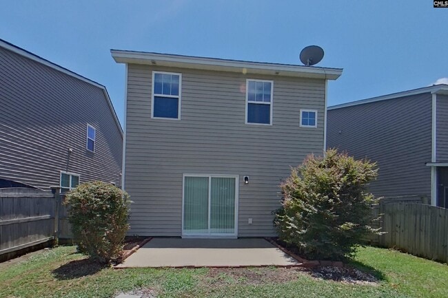 Building Photo - 423 Lanyard Ln
