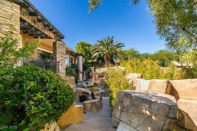 Building Photo - 549 Regents Gate Dr