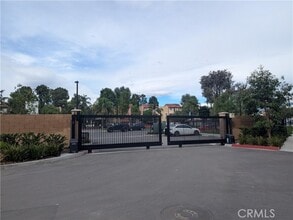 Building Photo - 1160 E Santo Antonio Dr