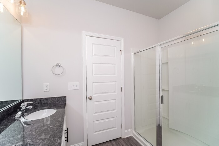 Building Photo - 3208 Jordan Farm Cir